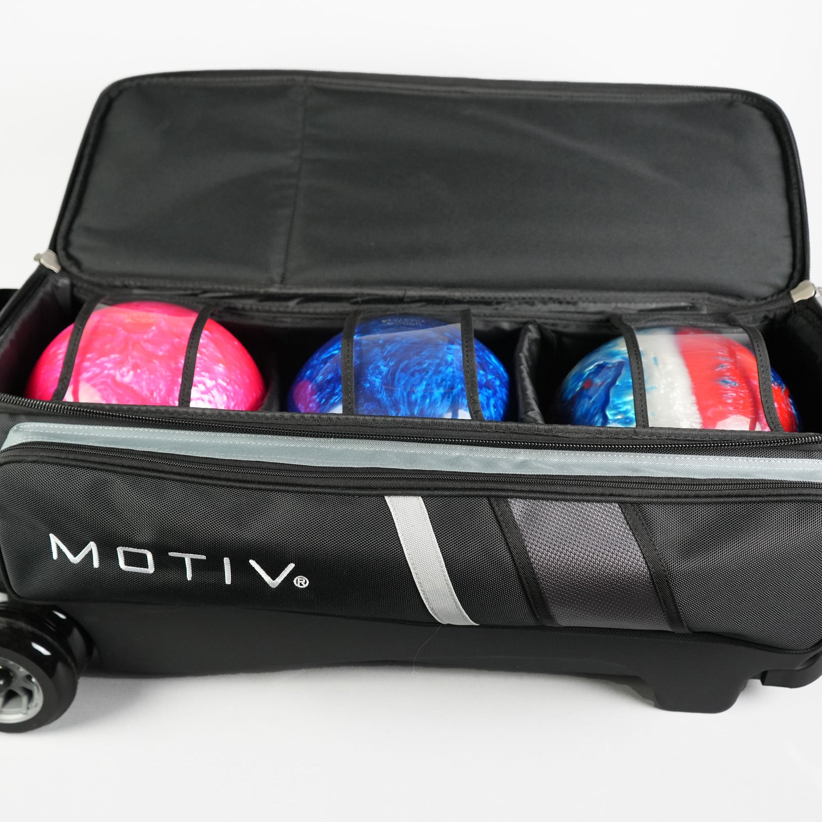 Motiv Vault Inline 4 Ball Roller Motiv Vault Inline 4 Ball Roller