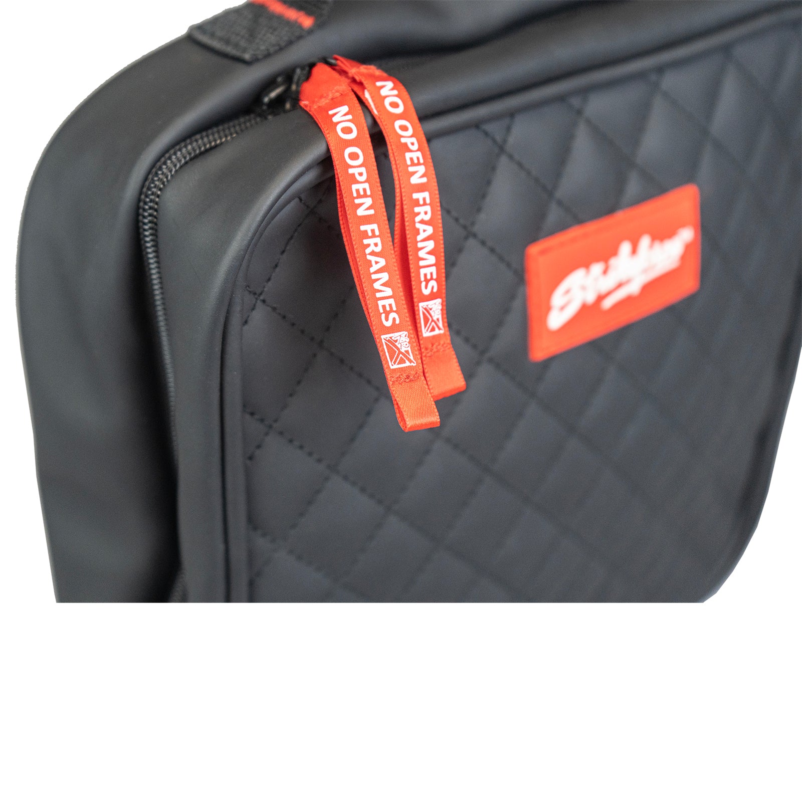 The perfect shoe bag for bowlers with a slim triple tote