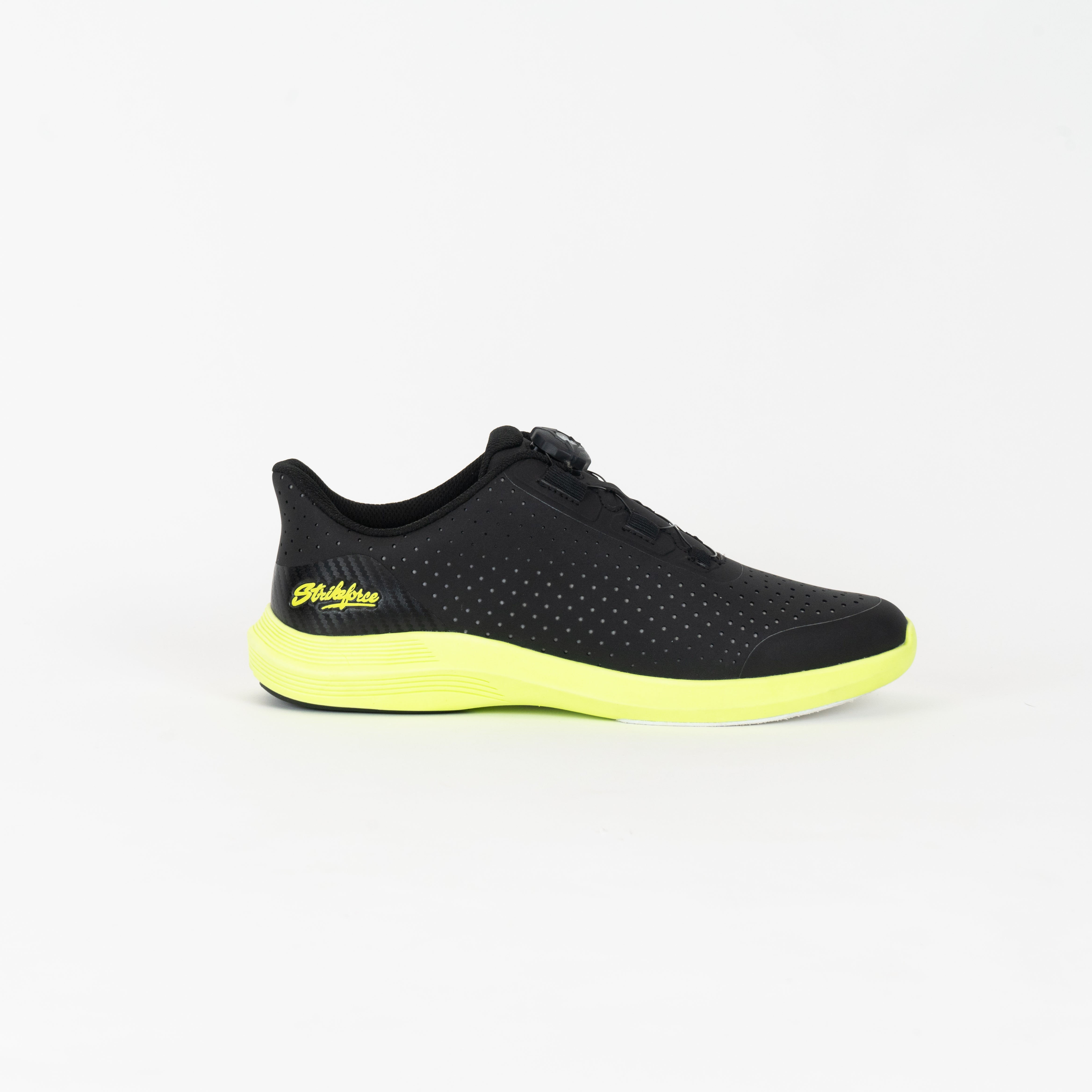 This bowling shoe is the perfect shoe for all bowlers.